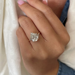 3.0 CT Pear Cut Moissanite Cluster Engagement Ring