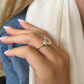 3.0 CT Pear Cut Moissanite Cluster Engagement Ring