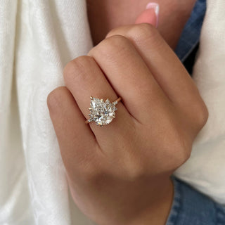 3.0 CT Pear Cut Moissanite Cluster Engagement Ring
