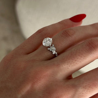 2.0 CT Round Cut Moissanite Cluster Style Engagement Ring