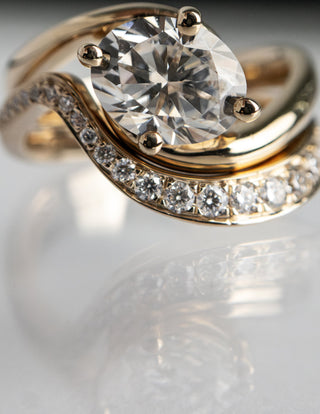 1.0 - 2.0 CT  Oval Cut Lab Grown Diamond Solitaire Bridal Ring Set