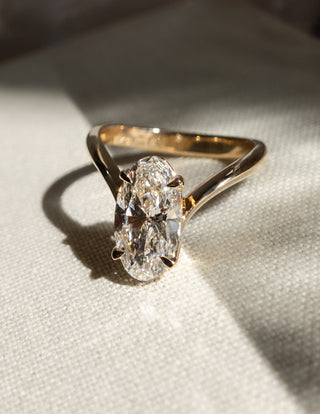 1.0 - 3.0 CT Oval Shaped Lab Grown Diamond Solitaire Style Engagement Ring