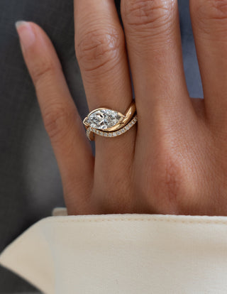 1.0 - 2.0 CT Marquise Cut Lab Grown Diamond Solitaire Bridal Set