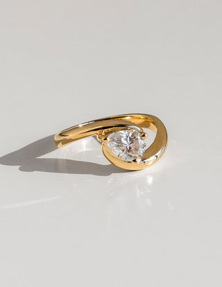 0.75-1.50 CT Pear Cut Lab Grown Diamond Solitaire Engagement Ring