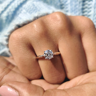 1.0 - 2.0 CT Round Cut Moissanite Engagement Ring