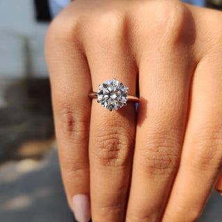 1.0 - 2.0 CT Round Cut Moissanite Solitaire Engagement Ring