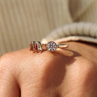 1.0 CT Round Cut Moissanite Engagement Ring