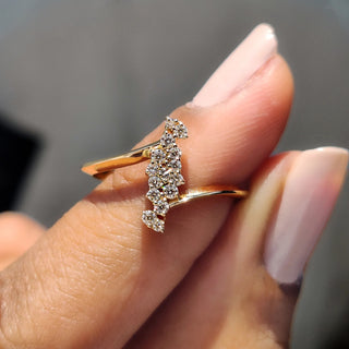 0.5 TWC Round Cut Moissanite Engagement Ring