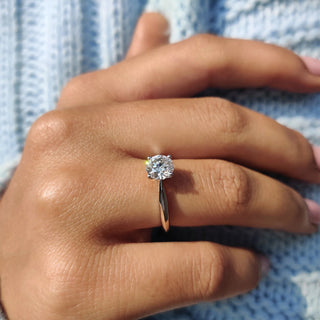 1.0 - 2.0 CT Round Cut Moissanite Engagement Ring