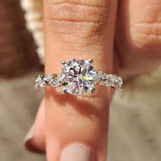 1.0-2.0 CT Round Cut Moissanite Pave Engagement Ring