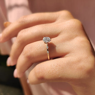 0.5 - 1.5 CT Round Cut Moissanite Three Stone Engagement Ring