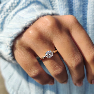 1.0 - 2.0 CT Round Cut Moissanite Engagement Ring