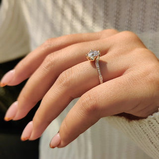 0.5 - 1.5 CT Round Cut Moissanite Engagement Ring