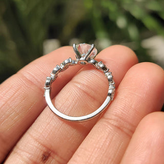 1.0-2.0 CT Round Cut Moissanite Pave Engagement Ring