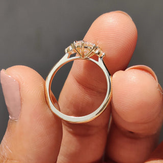 0.5 - 1.5 CT Round Cut Moissanite Three Stone Engagement Ring