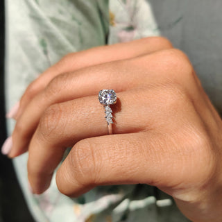 1.0 - 2.0 CT Round Cut Moissanite Cluster Engagement Ring