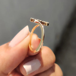 0.5 TWC Round Cut Moissanite Engagement Ring