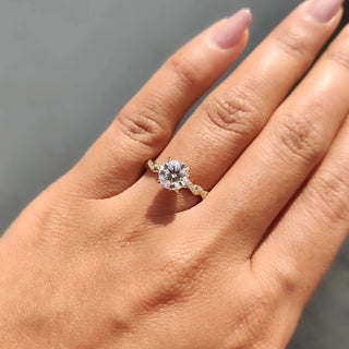1.0 - 2.0 CT Round Cut Moissanite Engagement Ring