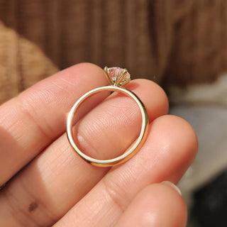 1.0 - 2.0 CT Round Cut Moissanite Engagement Ring