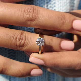 1.0 - 2.0 CT Round Cut Moissanite Engagement Ring