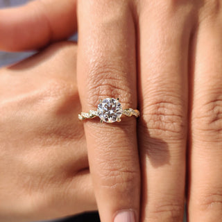 1.0 - 2.0 CT Round Cut Moissanite Engagement Ring