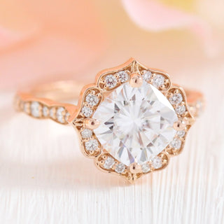 2.30CT Vintage Floral Cushion Cut Diamond  Moissanite Halo Engagement Ring