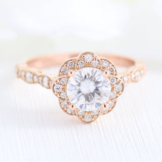 1.0CT Vintage Floral Round Cut Diamond Moissanite Halo Engagement Ring