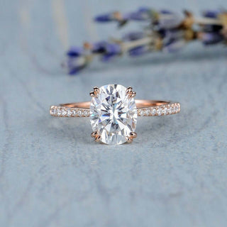 2.0CT Oval Cut Moissanite Solitaire Engagement Ring