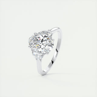 2.0CT Oval Moissanite 3 Stones Engagement Ring