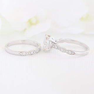 2.0CT Oval Cut Moissanite Solitaire Bridal Ring Set