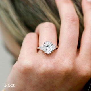 3.50CT Oval Cut Moissanite Trapezoid Diamond Engagement Ring