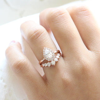 1.0CT Tiara Pear Cut Moissanite Halo Bridal Engagement Ring Set