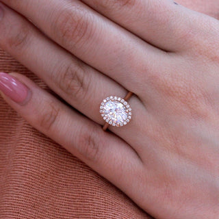 2.0CT Oval Cut Diamond Moissanite Halo Engagement Ring