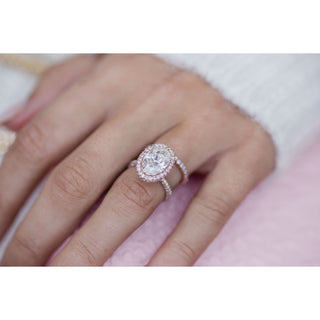 3.90 CT Oval Cut Moissanite Halo Engagement Ring With Pave Setting