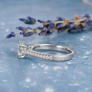 1.50CT Round Brilliant Halo Moissanite Diamond Engagement Ring