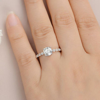1.0CT Round Brilliant Cut Unique Halo Moissanite Diamond Engagement Ring