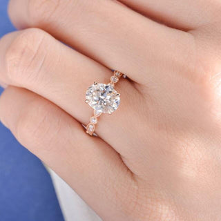 2.0CT Oval Cut Moissanite Solitaire Engagement Ring