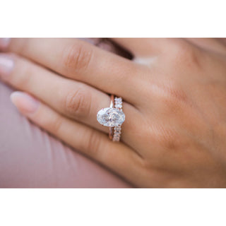 4.0CT Elongated Oval Moissanite Solitaire Engagement Ring