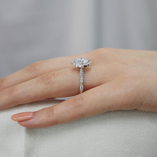 2.30CT Vintage Floral Cushion Cut Diamond  Moissanite Halo Engagement Ring