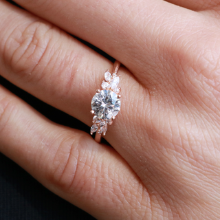 1.0CT Round Cut Moissanite Cluster Style Engagement Ring