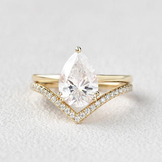 1.80CT Pear Moissanite Solitaire Bridal Ring Set