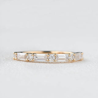0.24 CT Round And Baguette Cut Alternative Moissanite Wedding Band