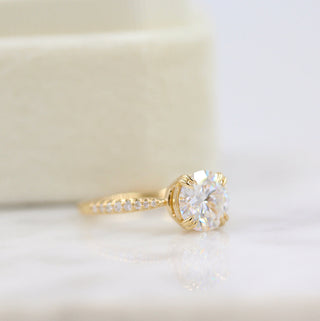 1.80 CT Round Solitaire Moissanite Engagement Ring With Pave Setting