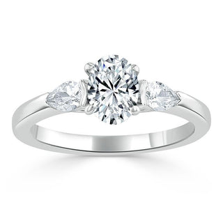 0.75 CT Oval Cut Three Stone Moissanite Engagement Ring