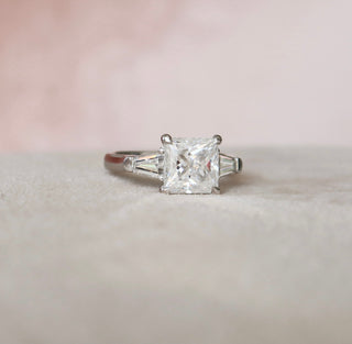 3.0CT Princess Cut Moissanite 3 Stones Engagement Ring