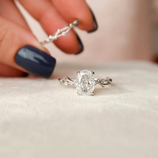 2.0CT Oval Cut Moissanite Twig Style Bridal Ring Set