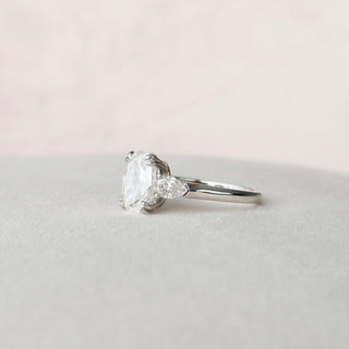 3.5CT Oval Cut Three Stone Moissanite Diamond Engagement Ring