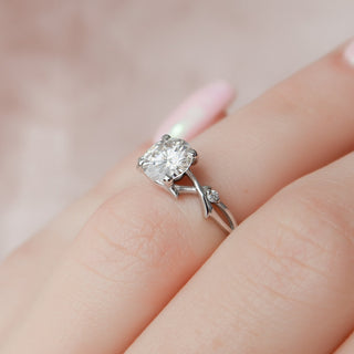 1.0CT Round Cut Twig Style Moissanite Engagement Ring