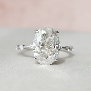 5.0CT Oval Cut Moissanite Solitaire Dainty Style Engagement Ring