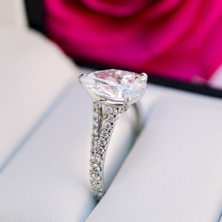 2.50CT Pear Cut Moissanite Trellis Split Shank Diamond Engagement Ring